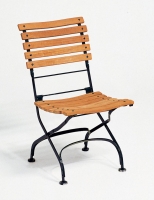 Classic Stuhl von Weishäupl, Belattung geschwungen, klappbar Classic Stuhl von Weishäupl, Belattung geschwungen, klappbar