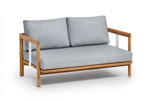 New Hampton 2-Sitzer Sofa inkl. Sitzpolster und 2 Rückenkissen